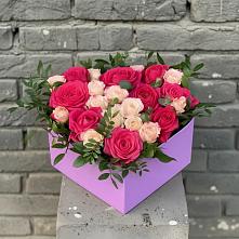 Цветочная композиция из Розы в коробке в Октябрьское Ханты-Мансийский АО