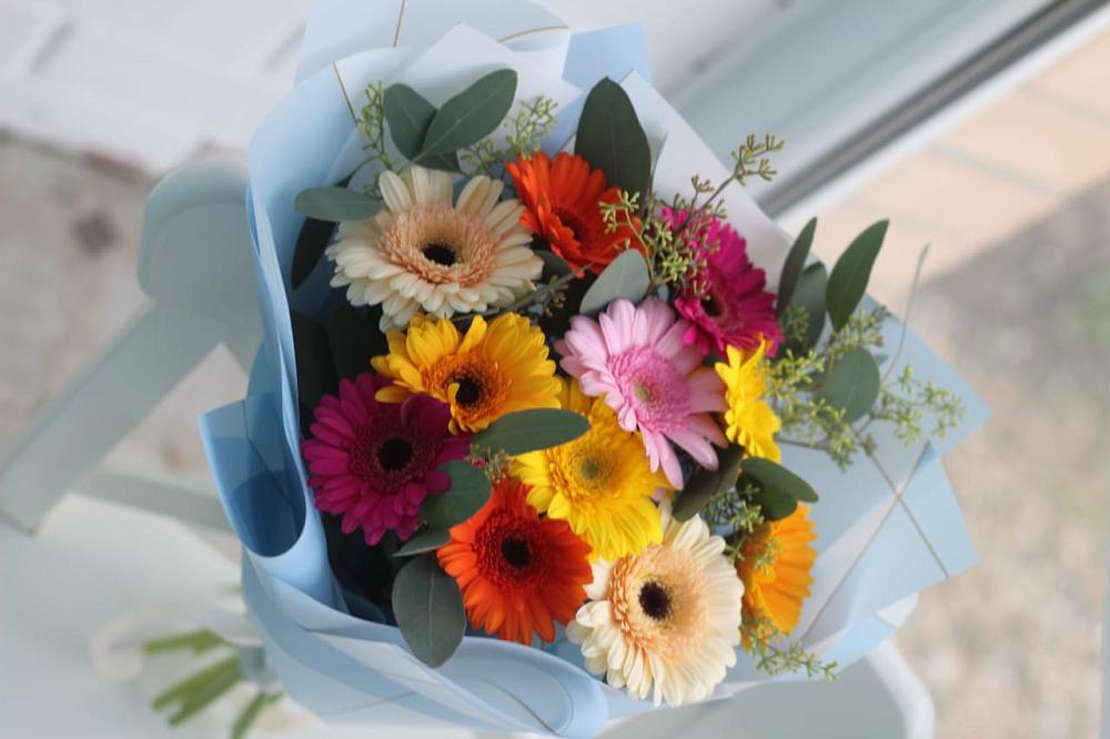 Букет цветов из: Герберы в Октябрьское Ханты-Мансийский АО