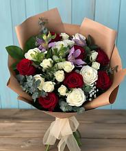 Букет цветов из:  Розы и Альстромерии в Октябрьское Ханты-Мансийский АО