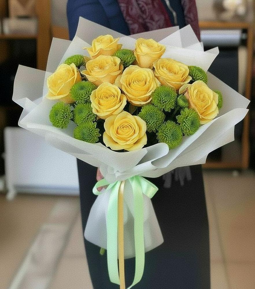 Букет цветов из: Хризантемы и Розы в Октябрьское Ханты-Мансийский АО