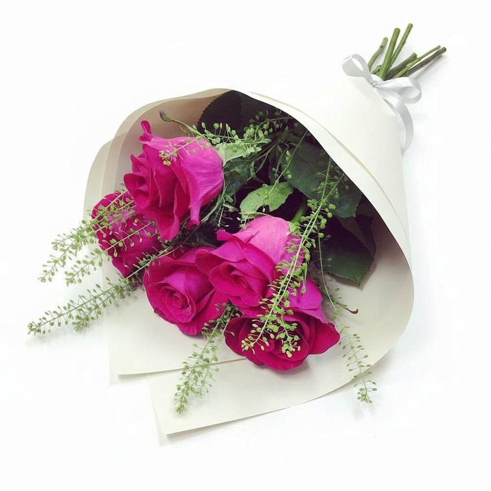 Букет цветов из: Розы в Октябрьское Ханты-Мансийский АО