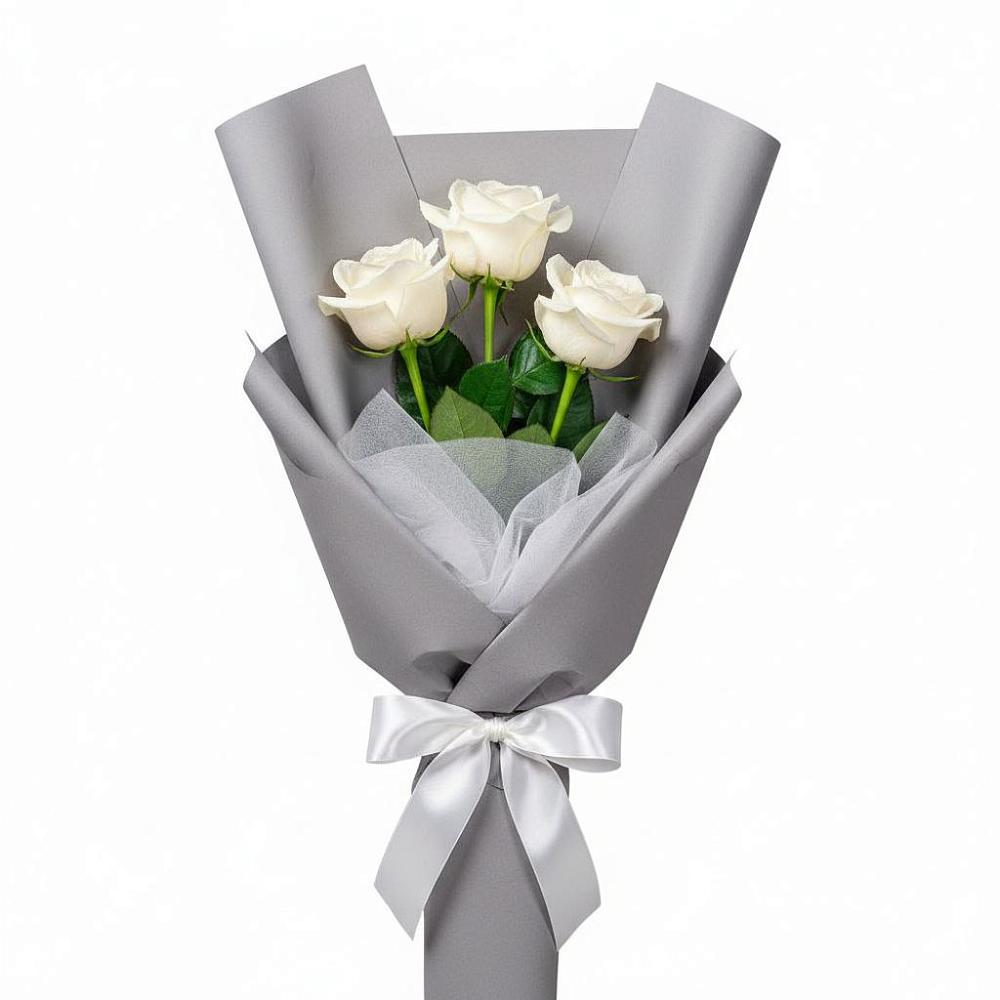 Букет 3 белые розы в Октябрьское Ханты-Мансийский АО
