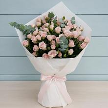 Букет цветов из:  Розы в Октябрьское Ханты-Мансийский АО